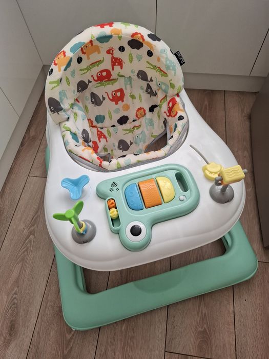 Продавам бебешка проходилка