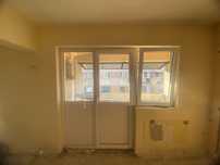 Vand usa de balcon si geam termopan
