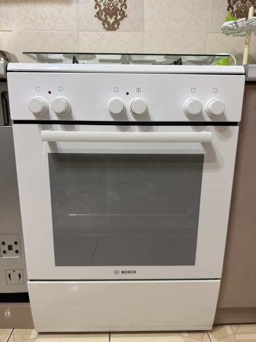 Продам газовую плиту