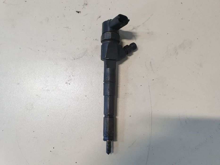 Injector  ALFA ROMEO 156 932_ 1997 - 2005 1.9 JTD 937 A4.000 BOSCH  0445110111