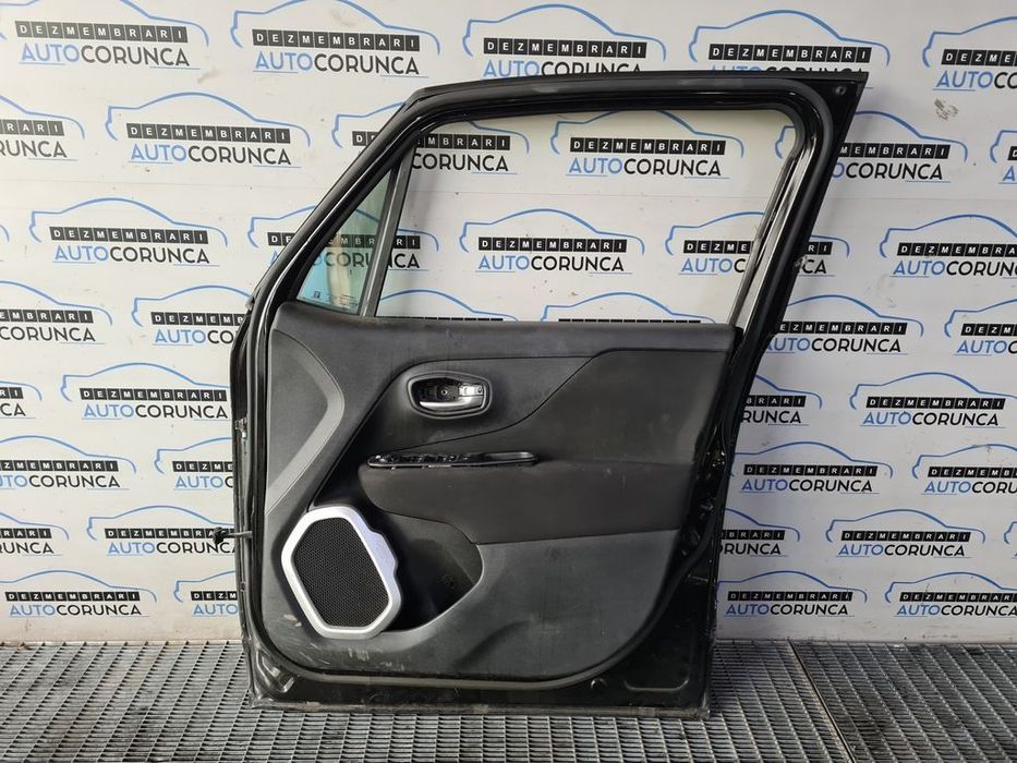 Usa Dreapta Fata Jeep Renegade 2014 - 2018 SUV 4 Usi NEGRU 601 (1025) FĂRĂ GEAM