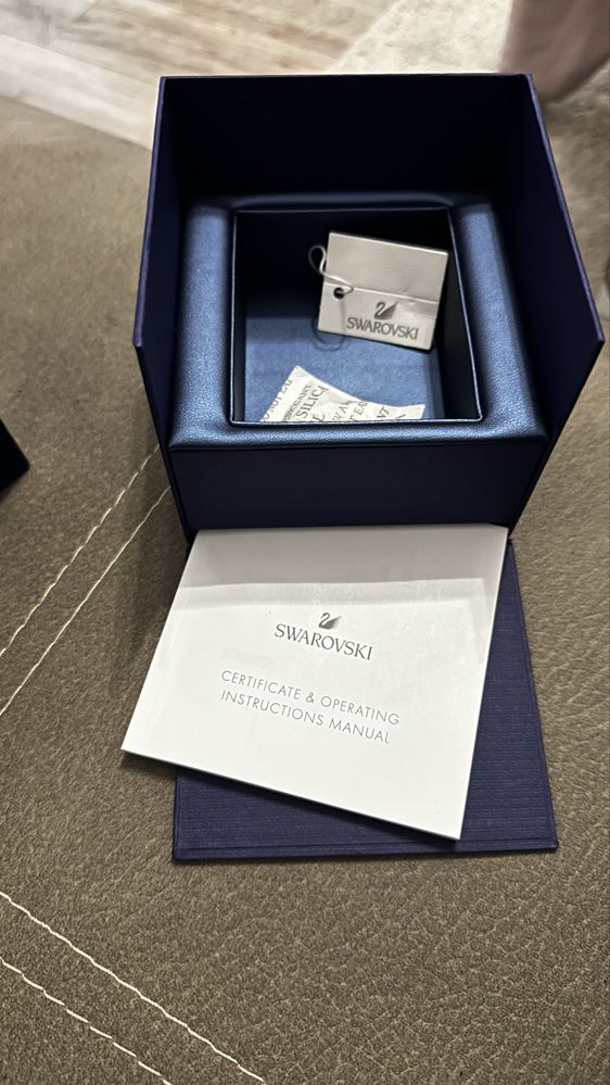SWAROVSKI - оригинална кутия за часовник