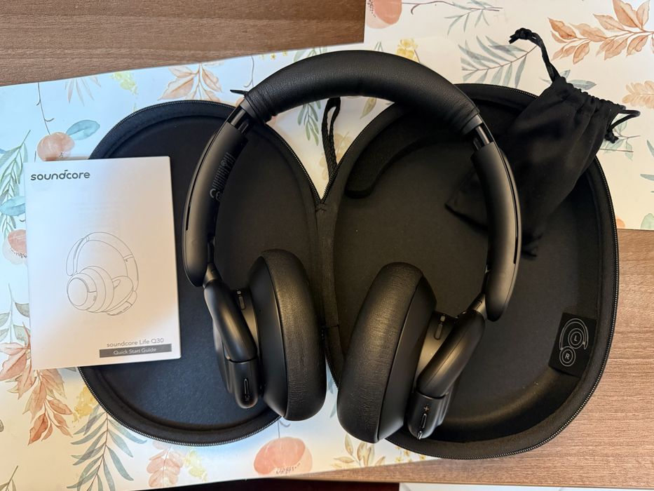 Casti Soundcore by Anker Life Q30 Hybrid noise, wireless, UPGRADED