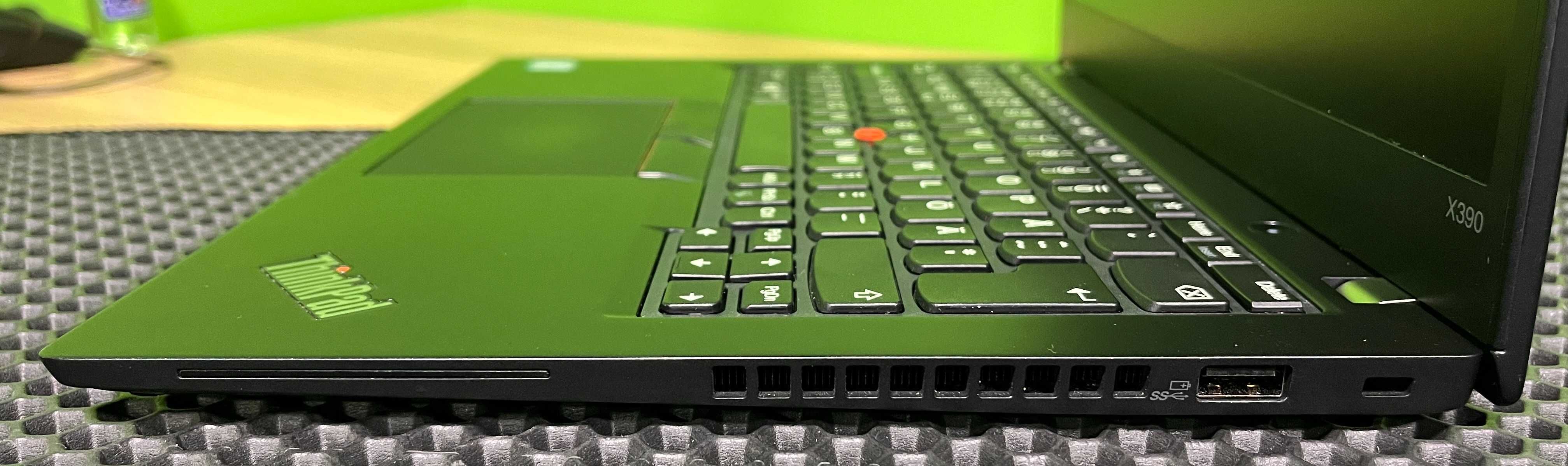 Lenovo Thinkpad X390. Core i5 8365U -1.6/4.1 GHz, 8/256 GB