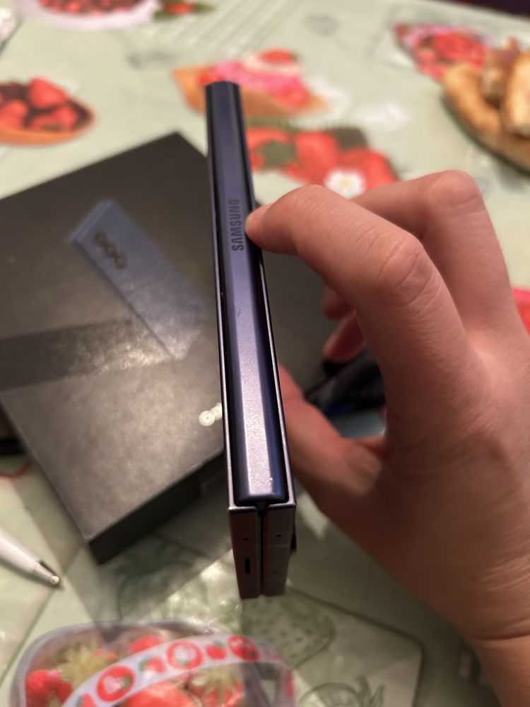 Samsung z Fold 6 256gb как новый