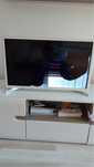 Televizor Samsung pentru piese UE32J451DAW - display spart