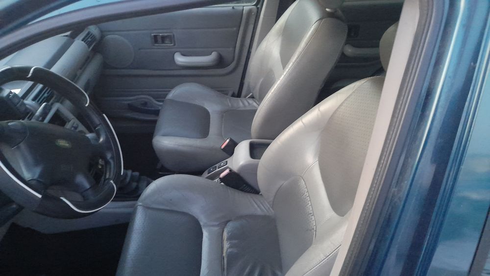 Vând  Land  Rover  Filender