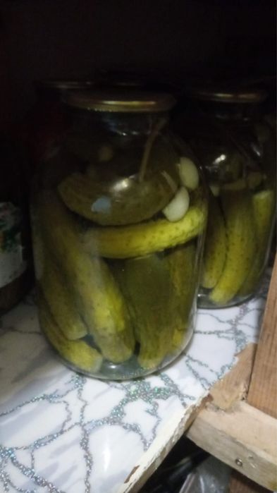 Продам соленые огурцы
