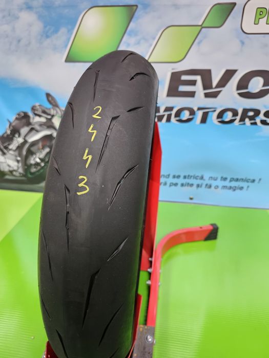 Anvelopa Moto 120 70 17 Bridgestone 2021 Rs10 Cauciuc Fata C2443