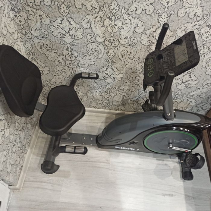 Велоергометър с 8 скорости