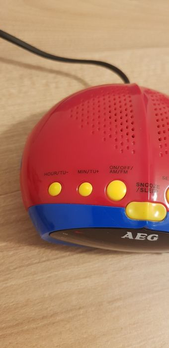 Radio cu ceas Aeg MRC 4143 Clock Radio