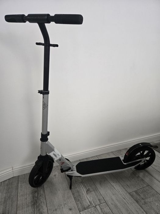 Trotinetă Town 5 XL Gri