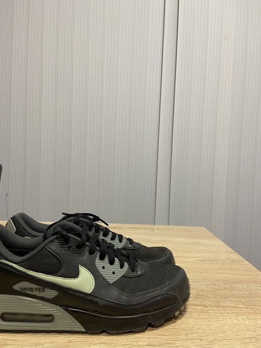 Nike 90 x Gore Tex