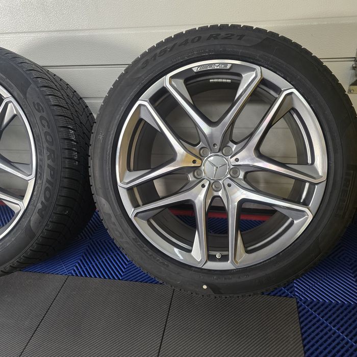 Оригинални 21"джанти за Mercedes GLE 53 AMG с нови гуми Pirelli