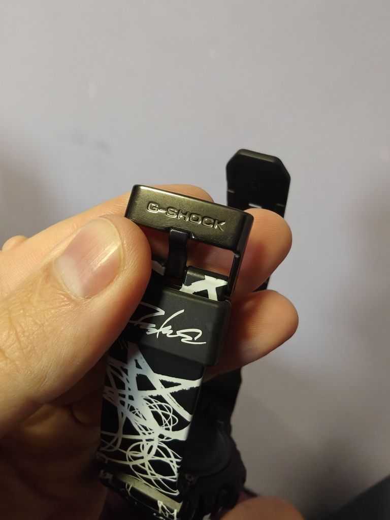Часовник Casio G-Shock GD-X6900FTR-1 Futura