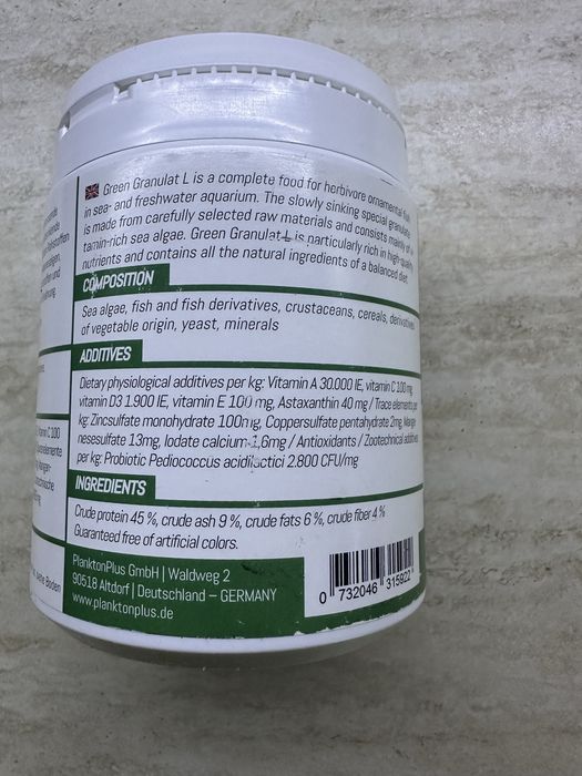 Mancare pesti premium