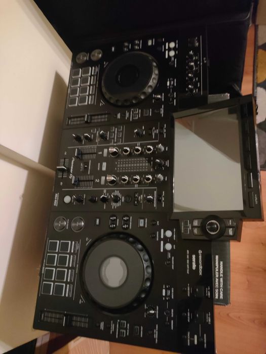 Centrala Pioneer xdj rx3 stare impecabila