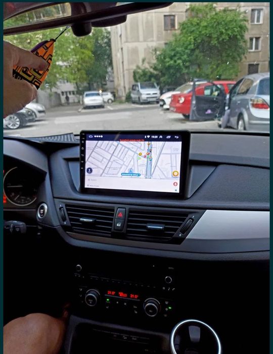 Navigatie Android BMW X1 E84 2009-2012 Waze YouTube GPS BT USB