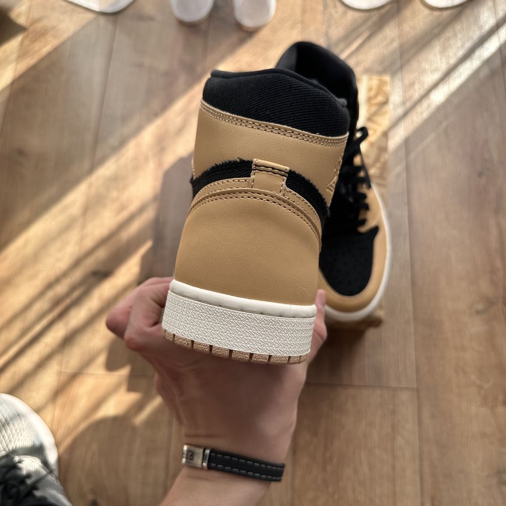 Jordan 1 Hi noi 42.5
