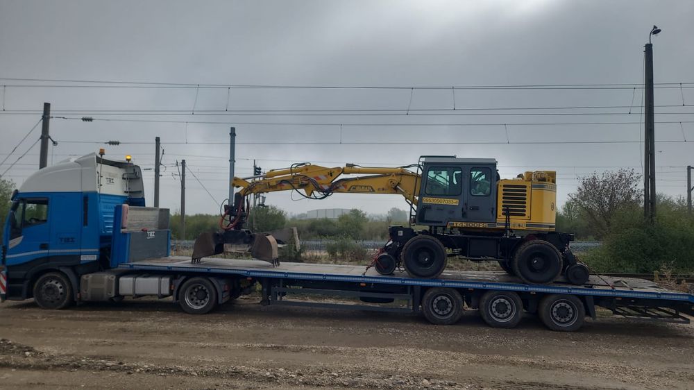 Transport Utilaje, trailer, transport, Macara