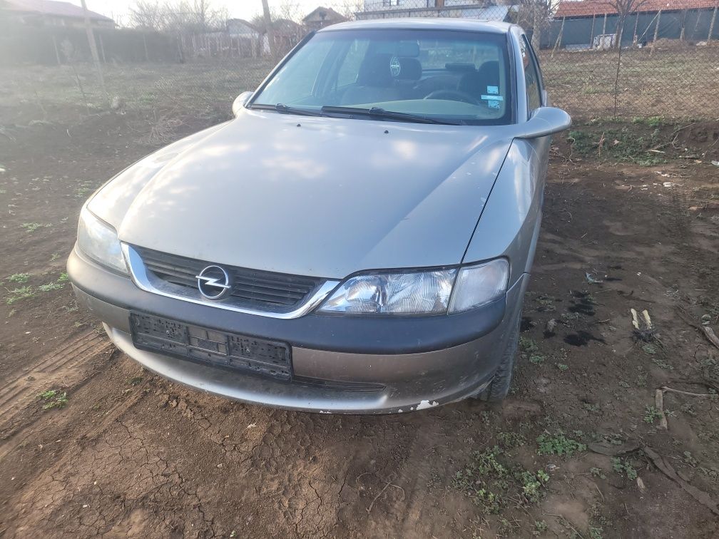 Вектра б 1.6 16в на части/vektra b 1.6 16v na chasti