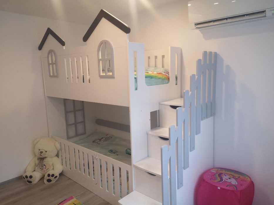 Детско двуетажно легло