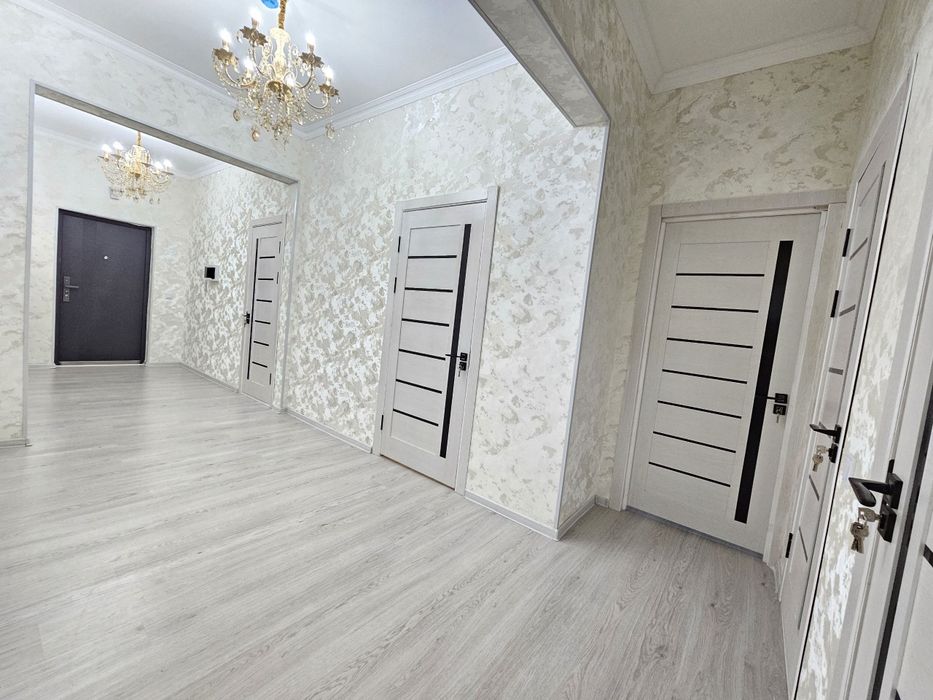 Сергили Янги дархон 3⁴/8/16 ,80 КВ. М 68000 срочна сотаман