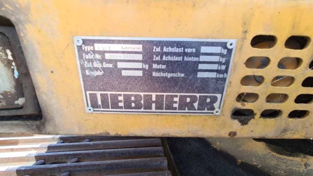 Excavator de vânzare