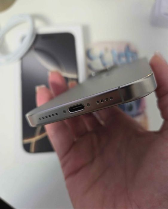 Iphone 16 pro max 512Gb