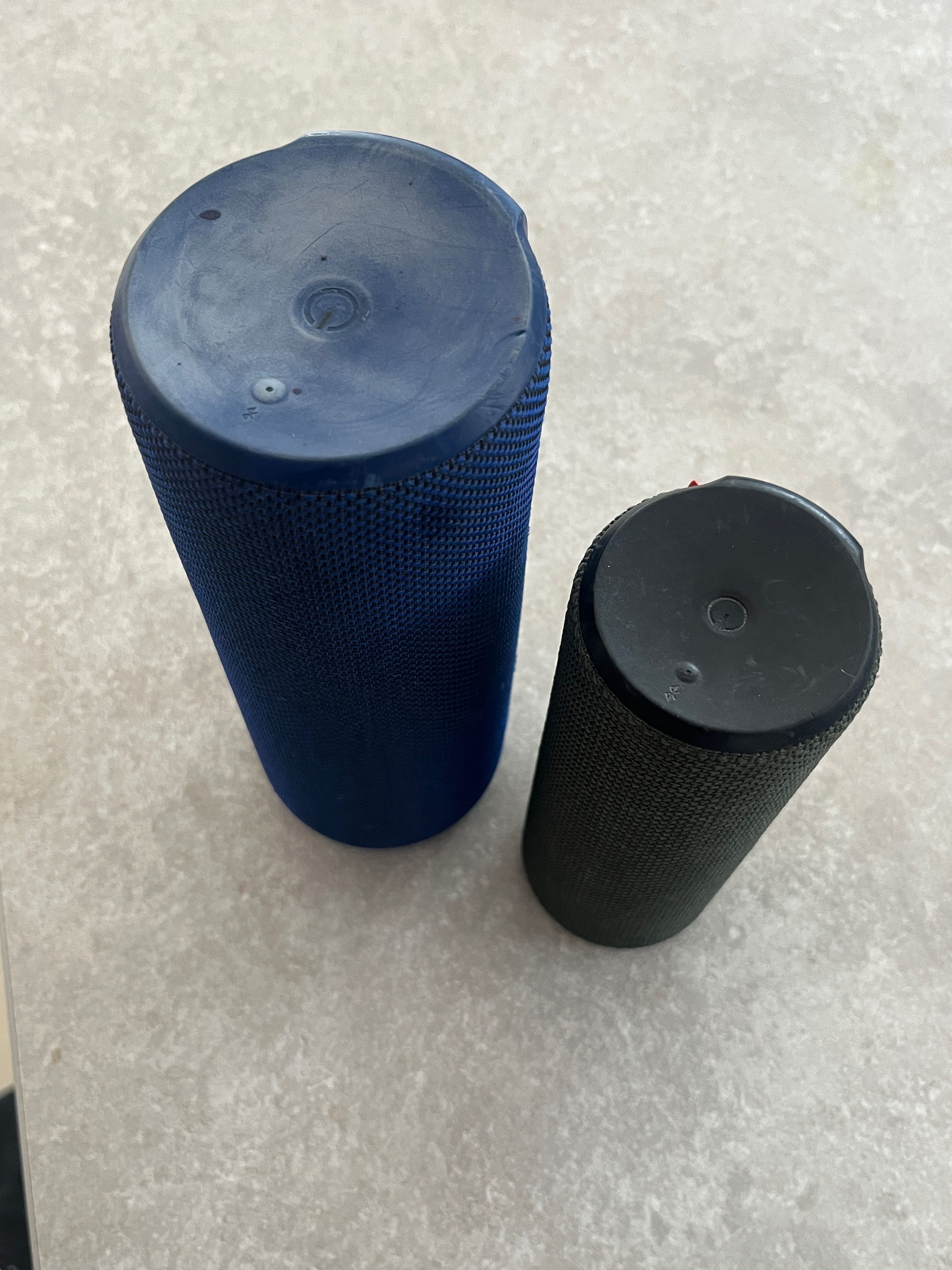 2 x Boxe Logitech Ultimate Ears UE MEGA BOOM + UE BOOM