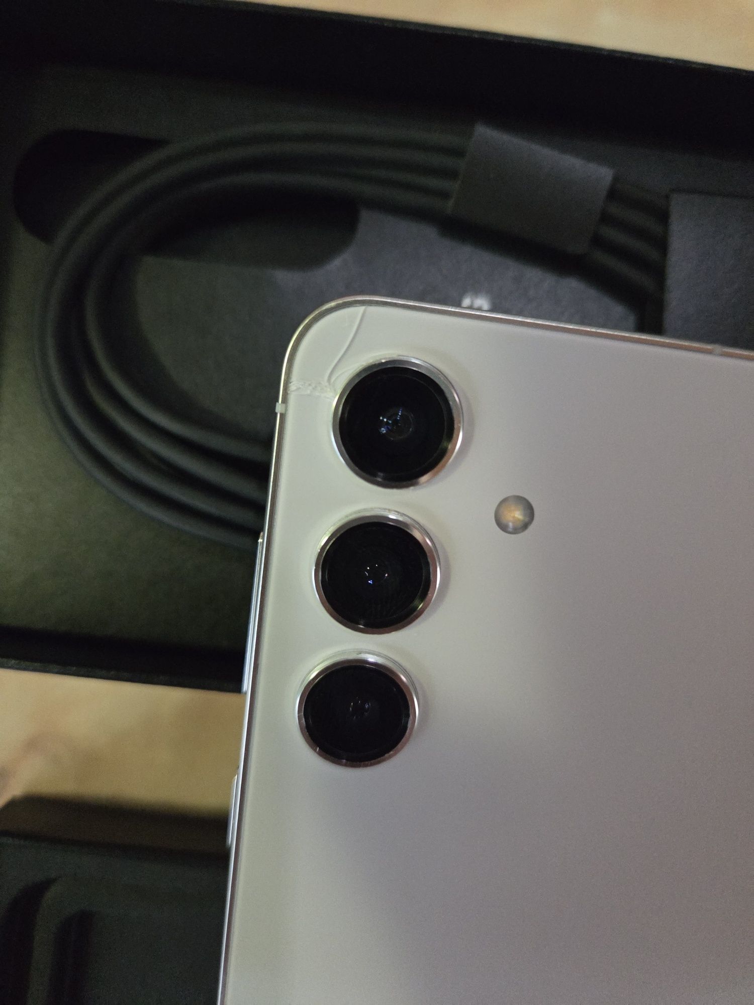 Samsung s24 с гаранция
