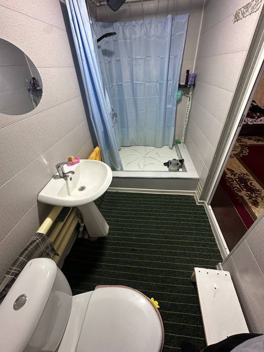 Hovli sotiladi srochnaga