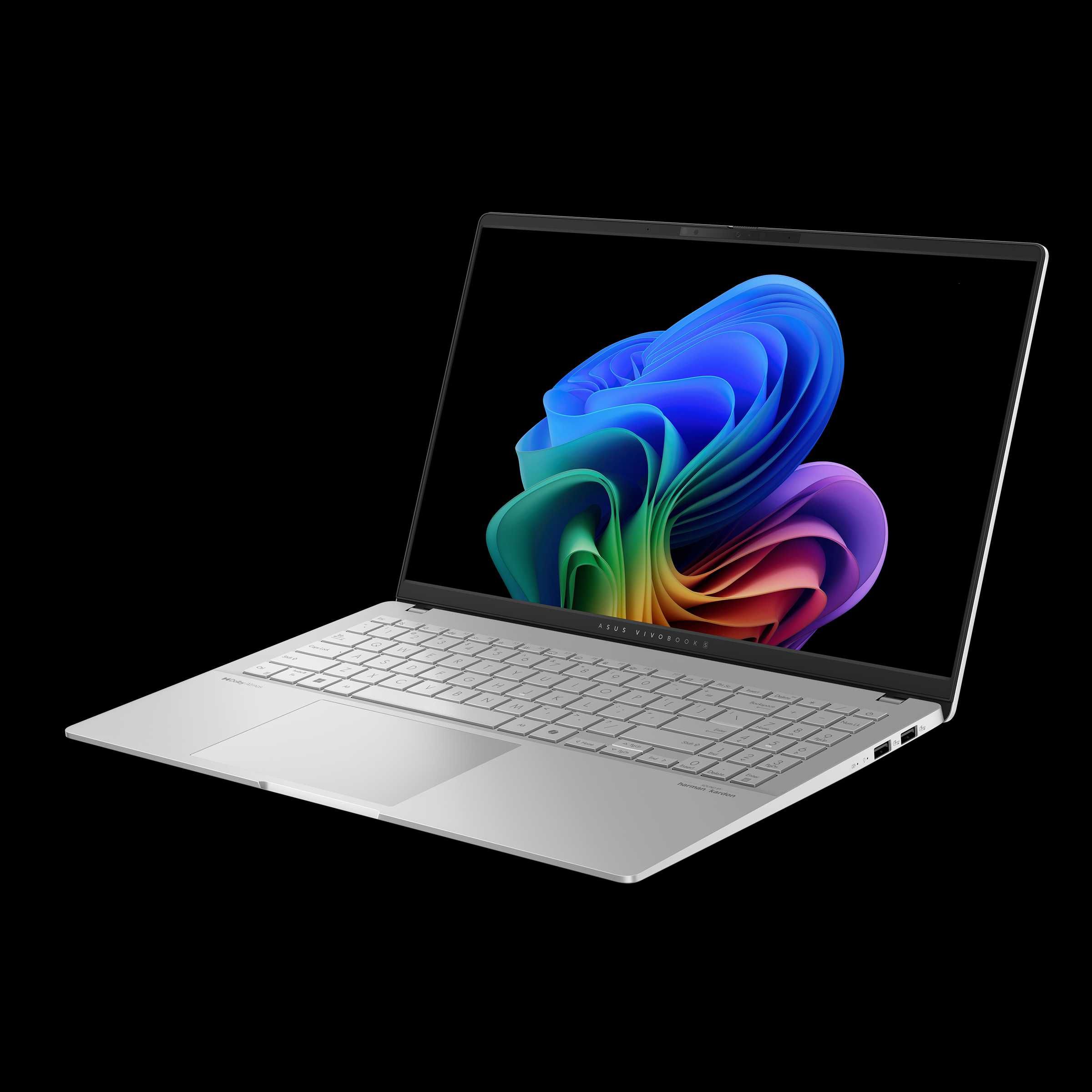 Asus Vivobook  S15 2.8K 120Hz OLED/ R7 8845HS/ DDR5 16GB/ 512GB/ DOS/