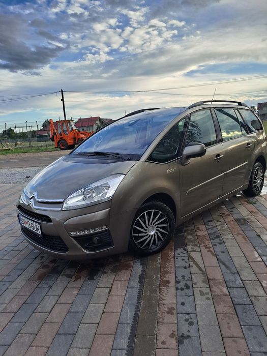 Vând Citroen C4 Picasso