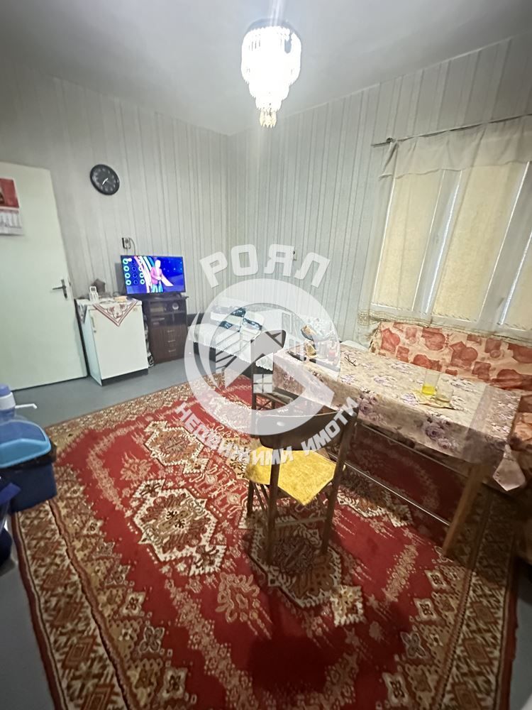 Продава се Етаж от къща в Пловдив, Кючук Париж - 230 кв.м за 1083 €/кв.м - Снимка #3