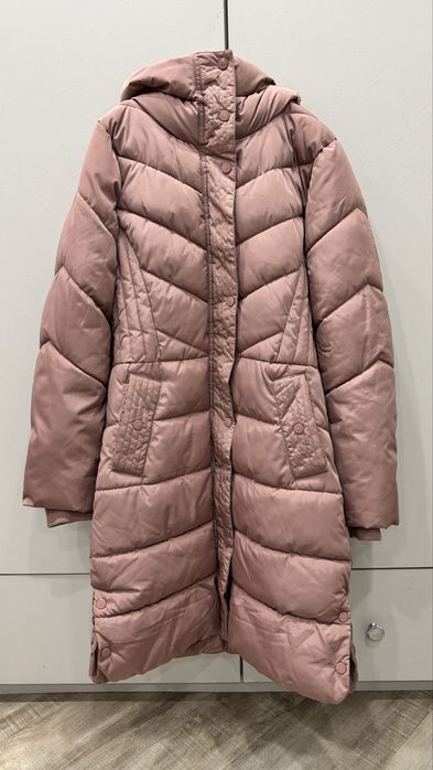 Продам зимний пуховик на подростка