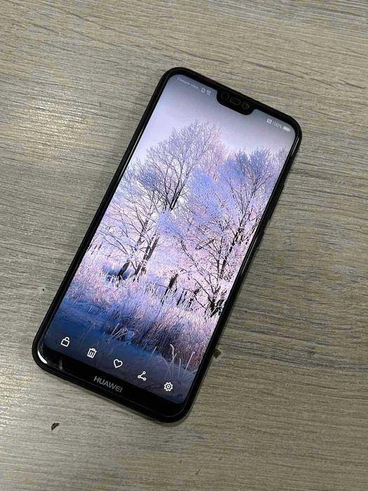 Huawei P20 Lite 64GB 4GB RAM  Dual
