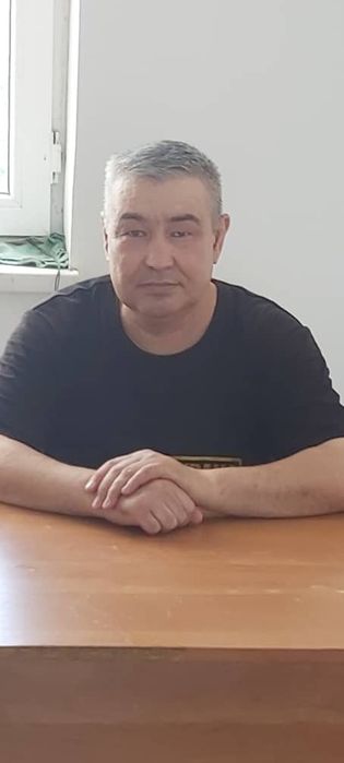 Продаю тюнер Super BOX две спутниковые антенны и 3 головки