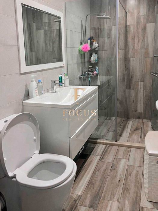 Продава се Тристаен апартамент в Пловдив, Кършияка - 100 кв.м за 2266 €/кв.м - Снимка #6