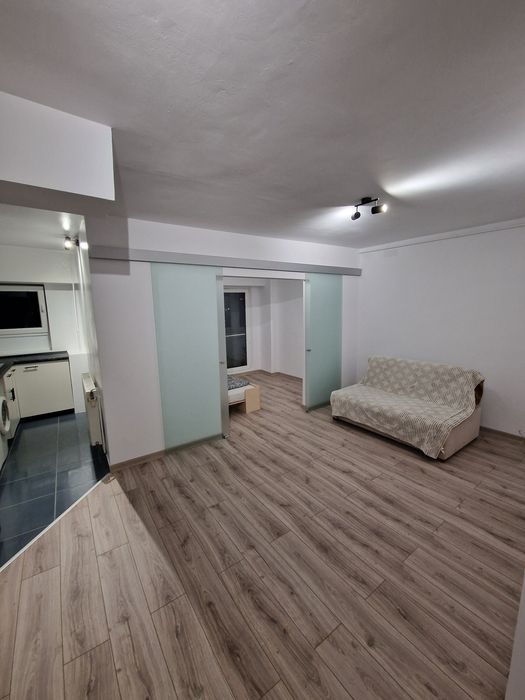 Inchiriez garsoniera Lacul Tei - 40 mp