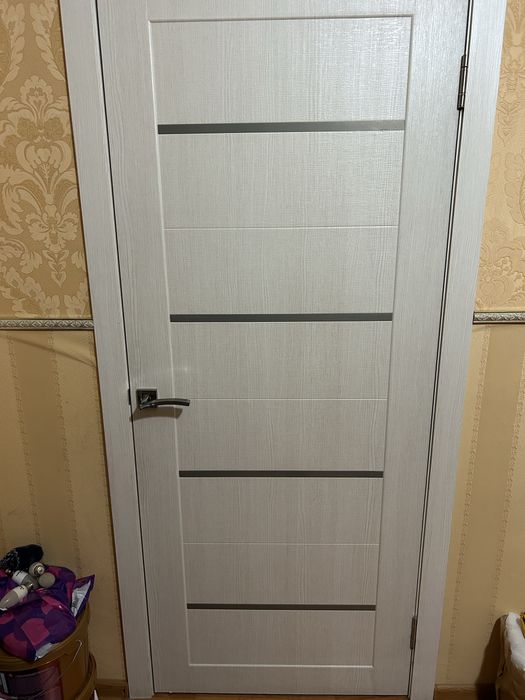 Продам меж комнотные двери