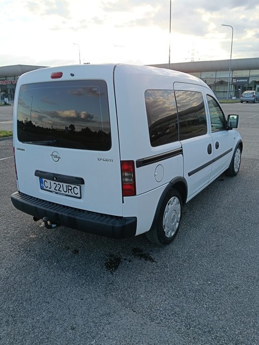 Vând Opel Combo 2008