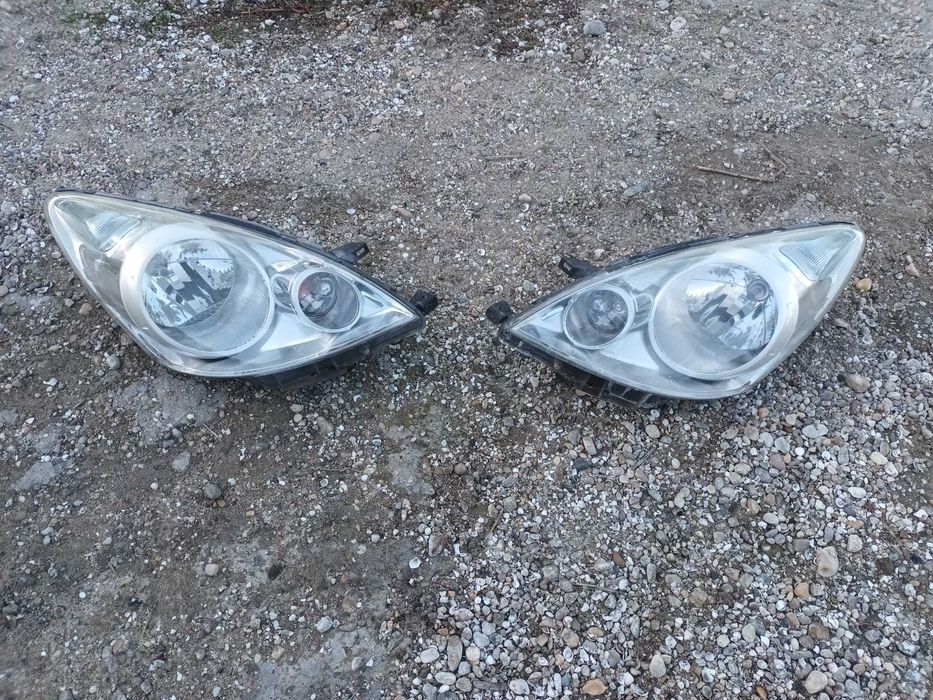 ляв и десен фар за нисан ноте фейслифт 09 - 13 NISSAN NOTE FACELIFT