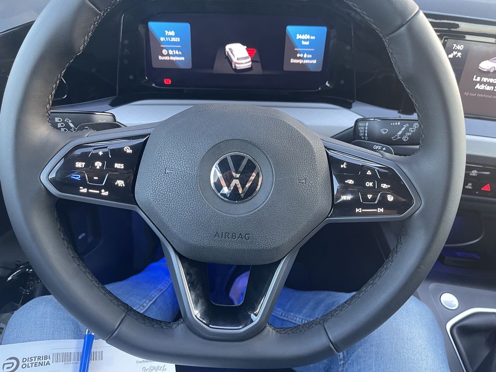 Volan VW golf 8 Tiguan Passat cu touch sau butoane