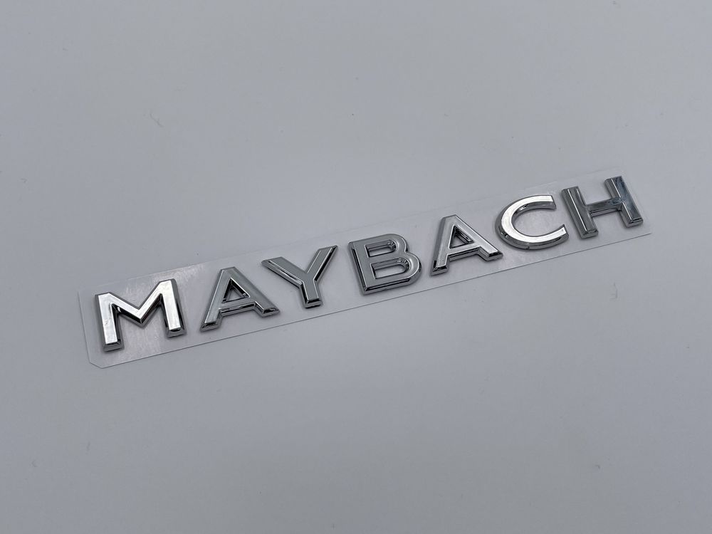 Emblema Maybach spate