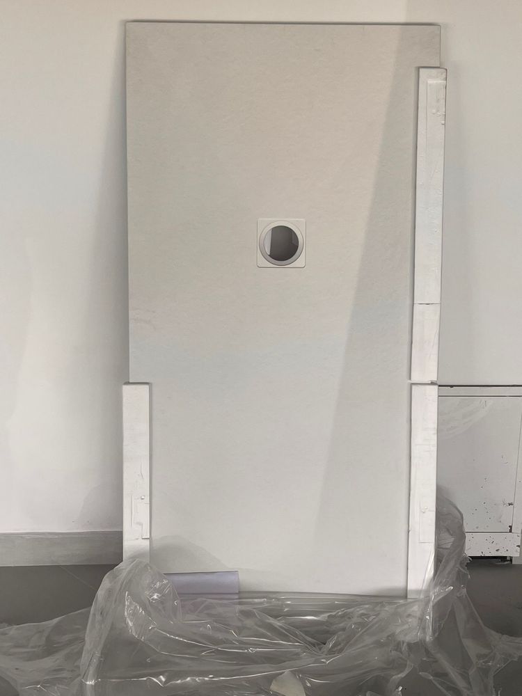 Se vand robineti , placi dus , cabine de dus la preturi accesibile