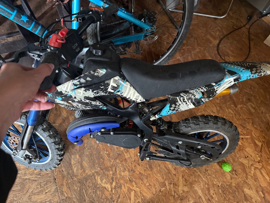 Детски кросов мотор на бензин