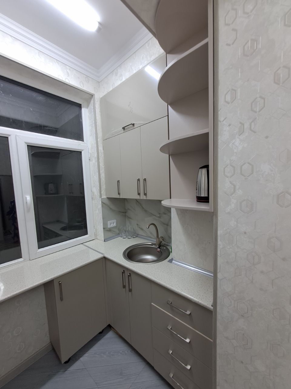 Sergeli 1 metro qizlarga