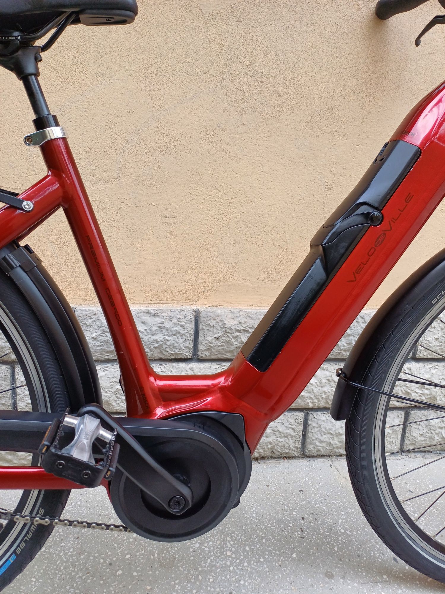 Bicicleta electrica cu motor Bosch