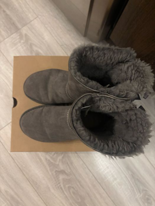 Ghete UGG Bailey II iarna